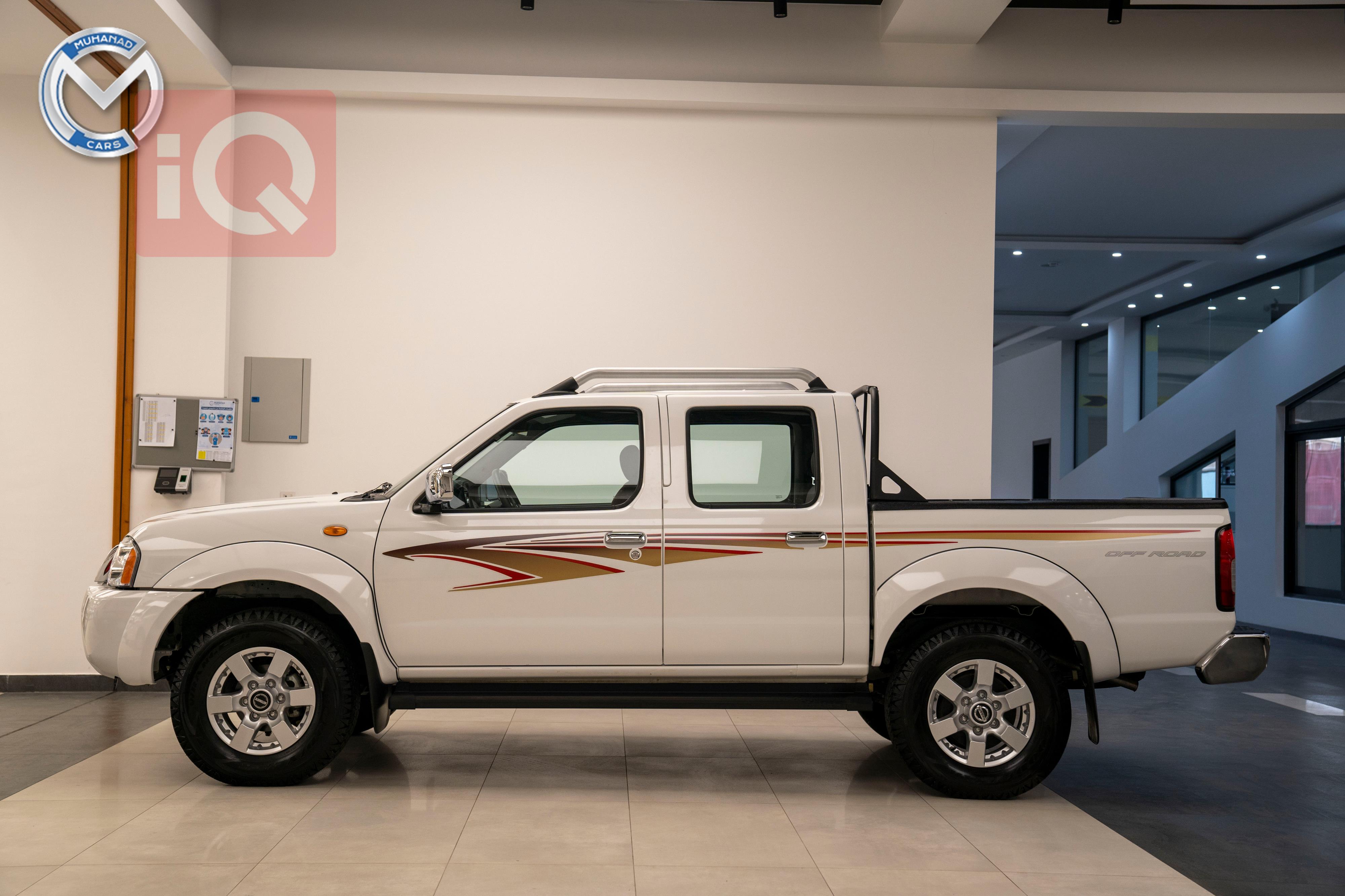 Nissan NP300